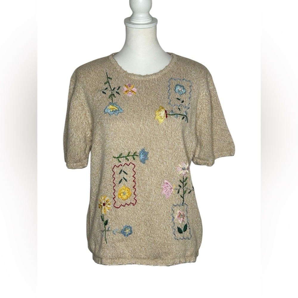 Salon Studio Vintage Floral Embroidered Tan Shirt L Grannycore Cottagecore 90s